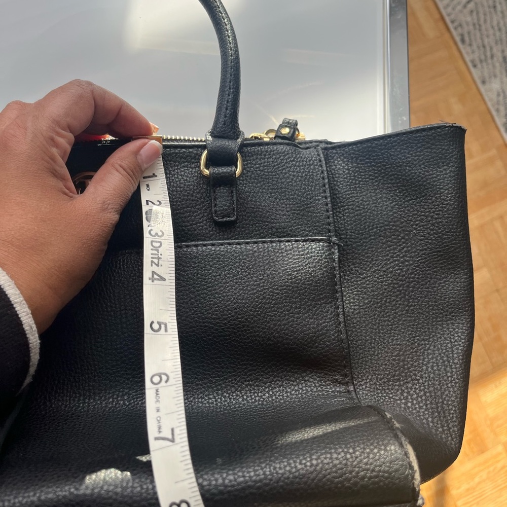 Handbag - Picture 3 of 6